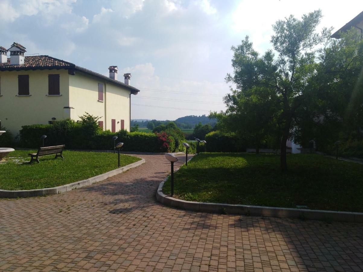100% Design Villa Десенцано дел Гарда Екстериор снимка
